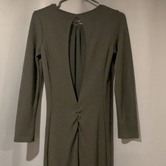 Midi dress with open back worn once - Picture 3 of 3